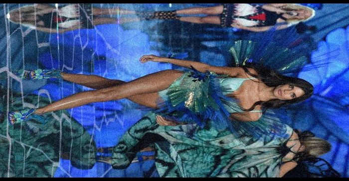 ∟Skyscraper got  ̷S̷a̷r̷a̷ ̷S̷a̷m̷p̷a̷i̷o̷