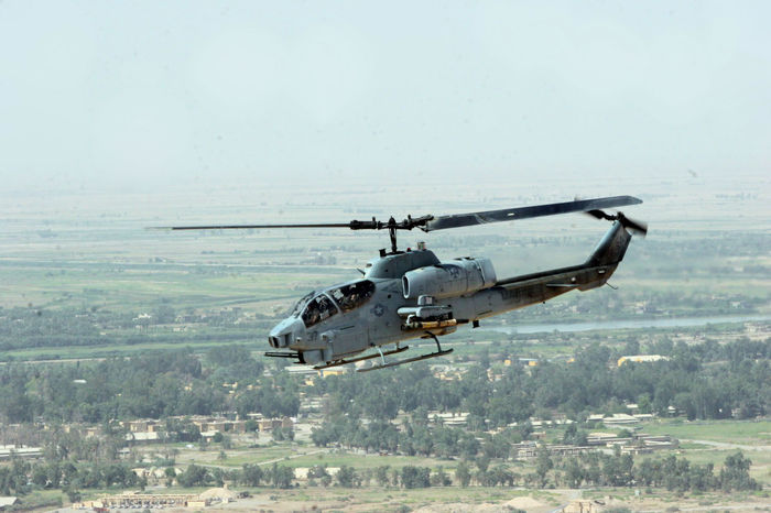 ah-1w cobra - attack helicopter