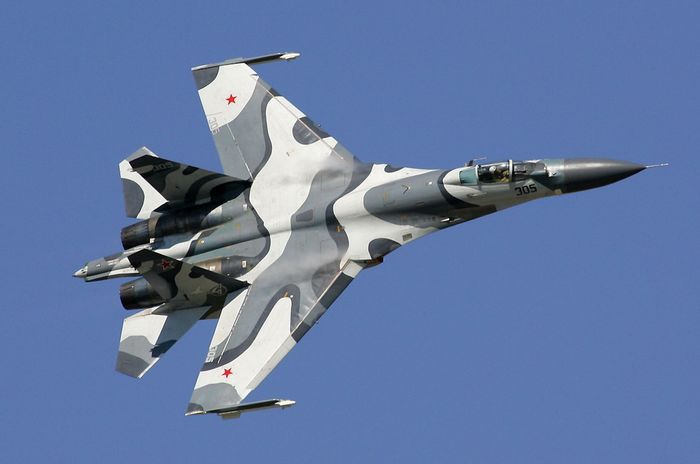 Sukhoi SU-27