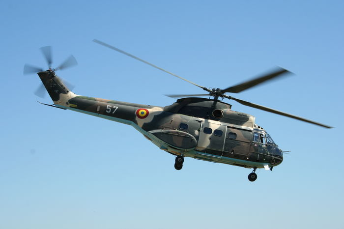 57-ro-air-force-iar-330-puma-medevac