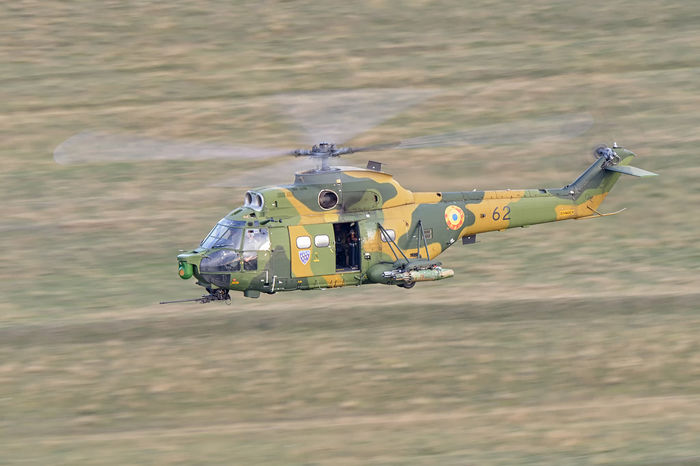 62-ro-air-force-iar-330-puma-socat