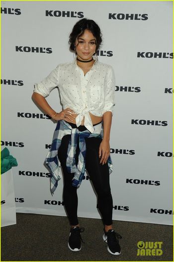 large (1) - vanessa hudgens