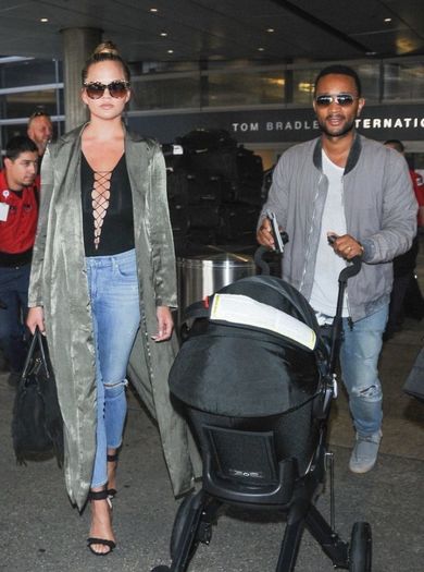 Chrissy-Teigen-John-Legend-LAX-KOKO-TV-1