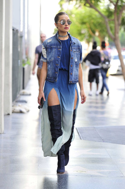 olivia-culpo-leaves-an-office-building-in-la-08-10-2016-2
