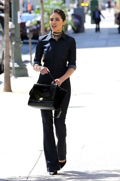 olivia-culpo-out-in-los-angeles_106021822