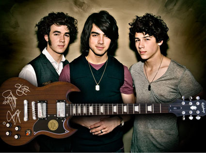 425_jonas_bros_050508 - jonas brothers