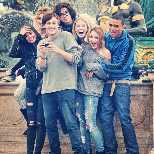 536416_409413259092487_926343213_n