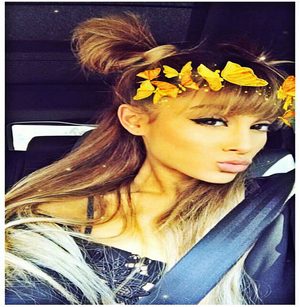 ☾ kidrauhlox ☽ - OWN a beautiful SELFIE - Ariana G