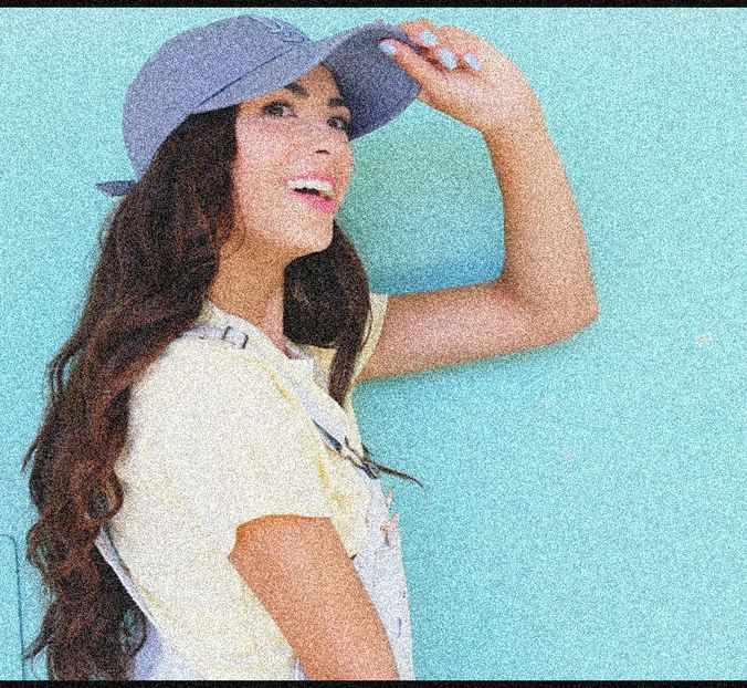 ∟heathens got  ̷C̷a̷s̷s̷i̷e̷ ̷D̷i̷a̷m̷o̷n̷d̷