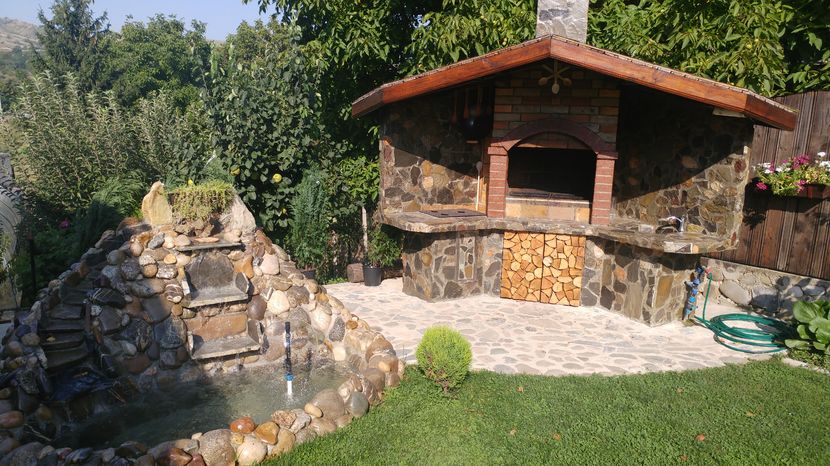  - Casa si gradina