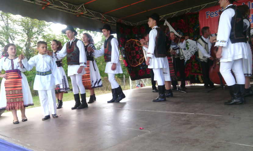  - Promovarea traditiilor  romanesti in Jud Bistrita-Nasaud