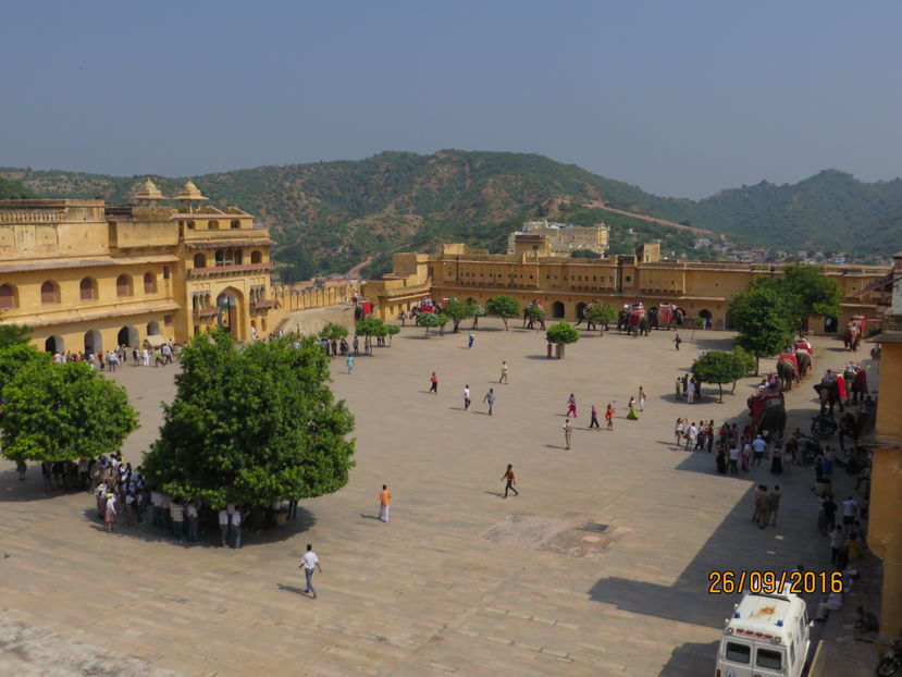  - India 2016
