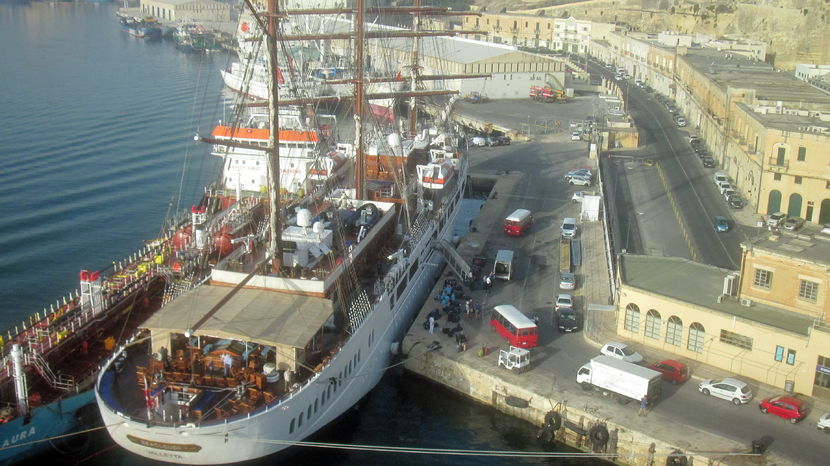Malta, corabie
