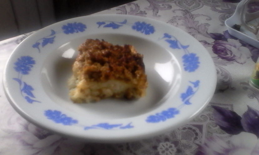 Orez cu carne la cuptor
