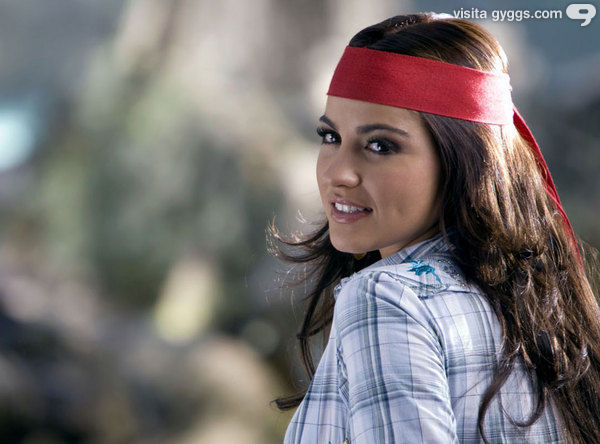 Image44 - maite perroni