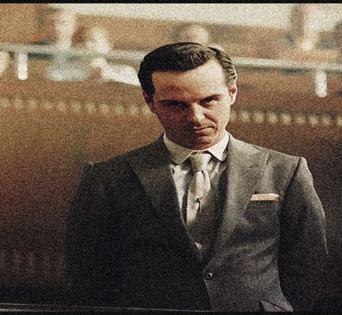 ∟breatheme got  ̷P̷r̷o̷f̷e̷s̷s̷o̷r̷ ̷M̷o̷r̷i̷a̷r̷t̷y̷ from Sherlock