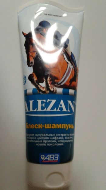 SAMPON ALEZAN PENTRU REDAREA STRALUCIRII COZII %u015EI COAMEI CAILOR 250 ML 45,5 RON