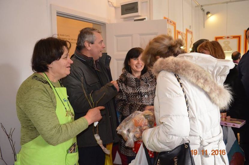 15134598_10210214528814721_5699701810709645983_n - Piata Seminte cu Suflet -Bucuresti