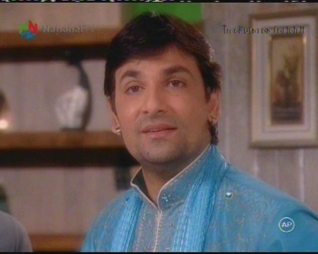 2ebe1qh - In cautarea fericirii-Ghar Ek Sapnaa