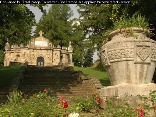 Mausoleul Soveja - PAGINI DE ISTORIE