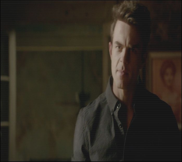 ☦ԼƠƔЄ̲м̲у̲ѕ̲є̲Ɩ̲f♮ #cobor cântând colinde =))