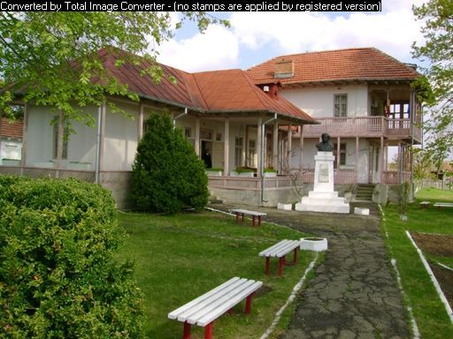 Casa memoriala Alexandru Vlahuta din Dragosloveni - OAMENI CU CARE NE MANDRIM