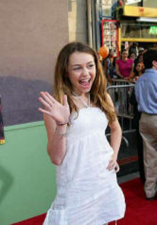 beiBVHE051306-0327 - Miley Cyrus