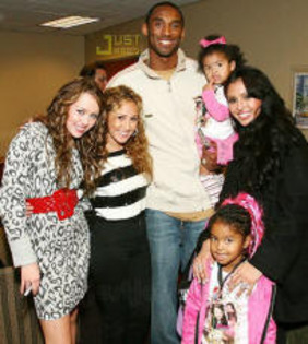 Staples Center - 10--7 - 1 - Miley Cyrus
