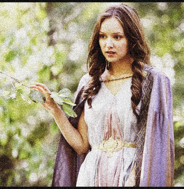 ∟ Freedomx3 got  ̷Q̷u̷e̷e̷n̷ ̷A̷n̷n̷e̷ from The Musketeers