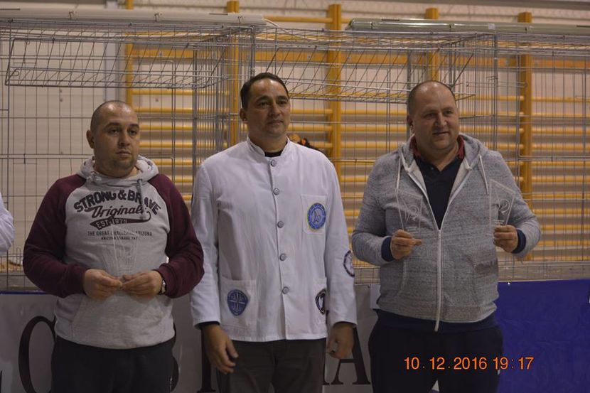 15338640_1153237894791089_3652567662302685782_n - Expozitia specializata Fantail Club Romania 2016