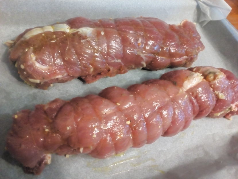 Mușchiuleț de porc umplut cu cașcaval si ciuperci - 2 - Culinar 3
