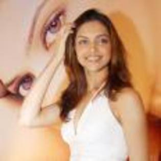 Deepika_Padukone_1254634967_0 - Om Shanti Om