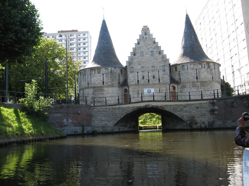 1 260 - Belgia Olanda Germania 2013