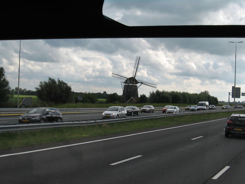 1 538 - Belgia Olanda Germania 2013