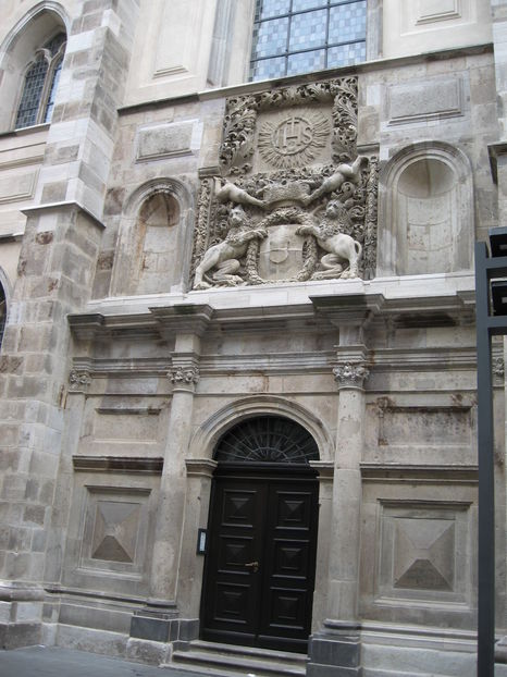 1 721