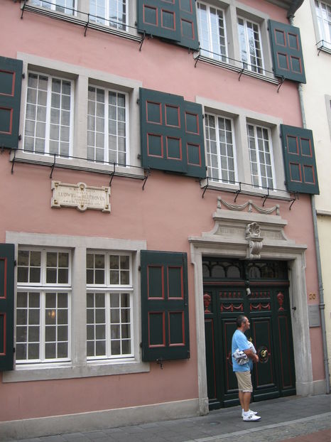 1 724