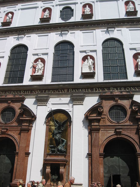 1 1115 - Belgia Olanda Germania 2