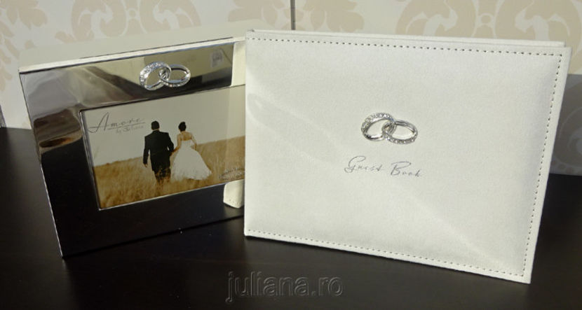 caseta-rama-verighete; Cartea de oaspeti cu verighete si caseta cu rama foto de nunta cadou de nunta Juliana www.ejuliana.ro
