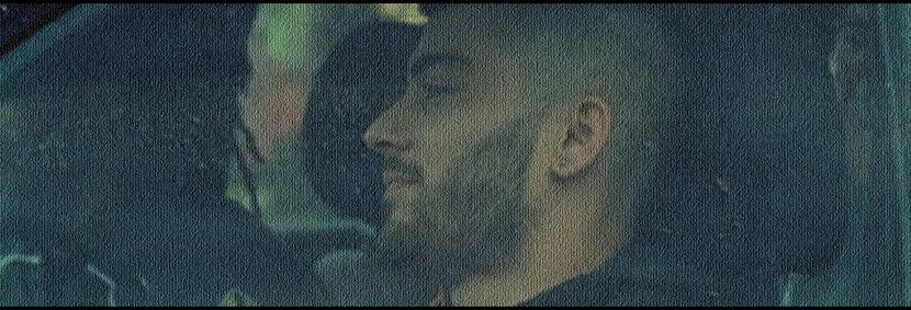—❝Sunt şoferul, Zayn Malik.❞ La fel de rapid ca întrebarea lui urmează şi răspunsul meu concret.
