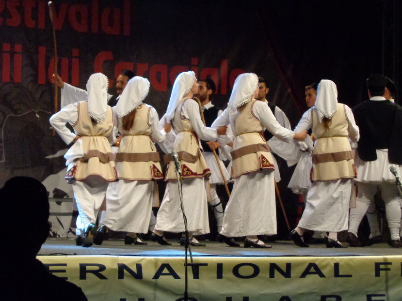 dansuri frumoase si mai ales muzica lor - Bucuresti album 20