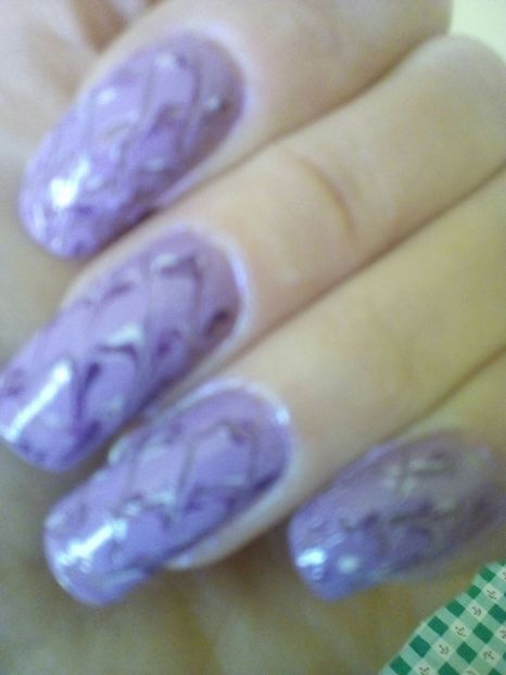  - 2 Pictura pe unghii