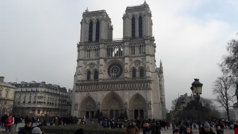 Cathedrale Notre Dame - Concediu la PARIS