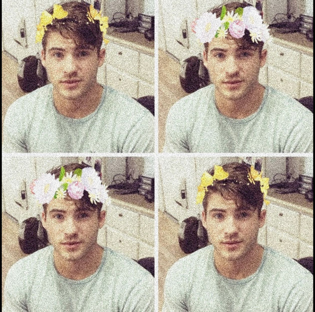 17.01 ·♡ ❝#werespectyoucody❤❞ - So in love with your eyes