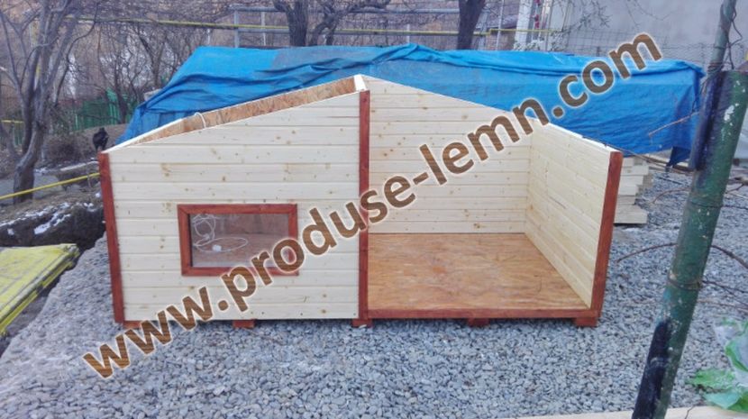 cusca cotet caine cu terasa ,izolat termic  (71) - 31 Casuta caine cu terasa acoperita