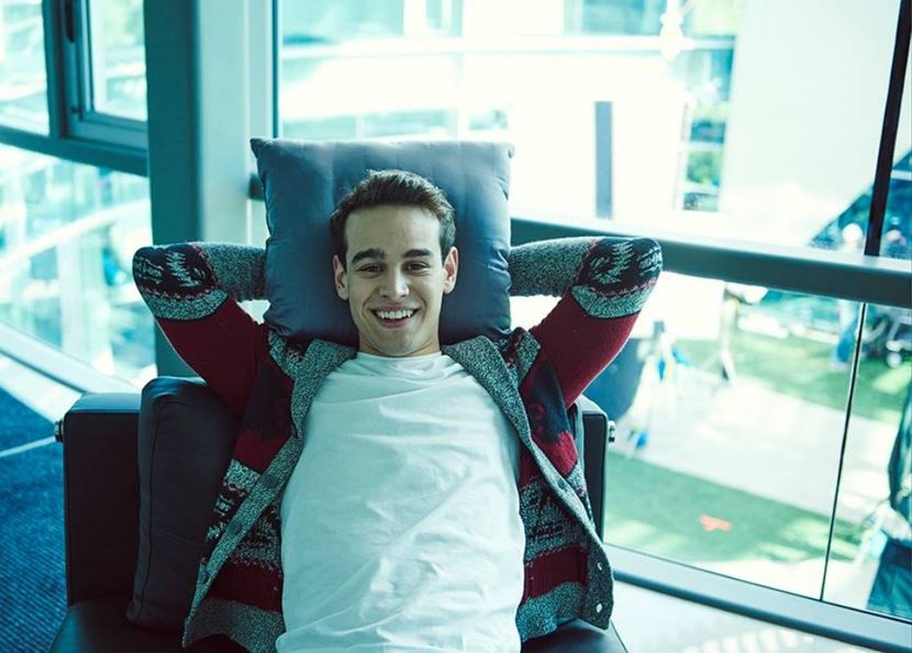 Simon (1) - Alberto Rosende