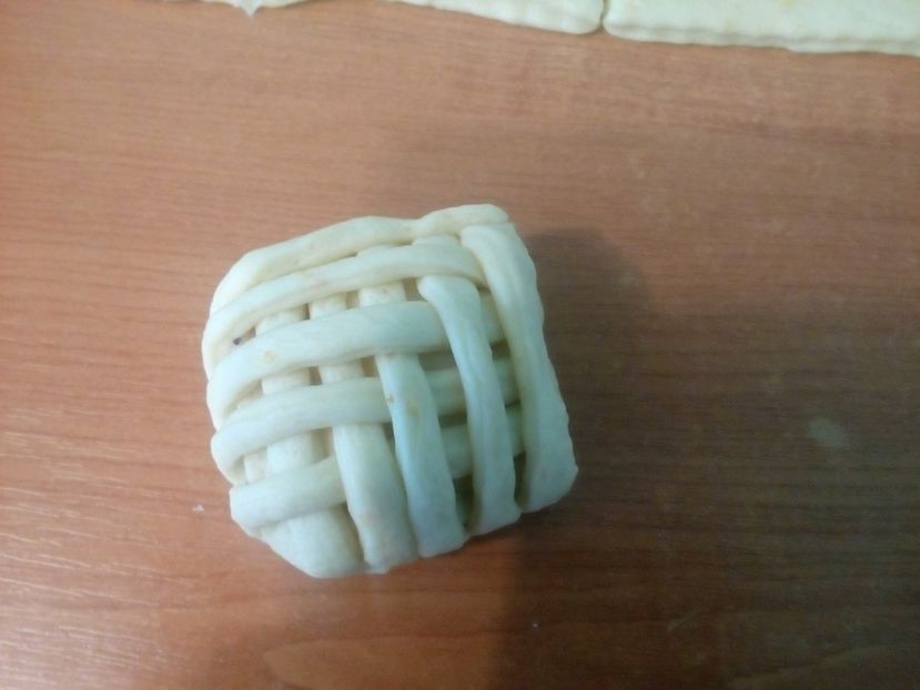 Brioșe cu nuca si dulceață de dude - 5 - Culinar 3
