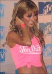 in it - poze Anahi