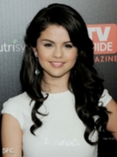 YTVSJMCTBBWYRWOZIEM - poze Selena Gomez