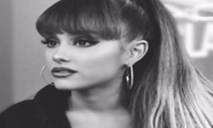 4attractions got Ariana Grande  ✔ - I am the one in the world