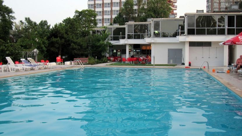 Piscina hotelului Diana - 2016 2